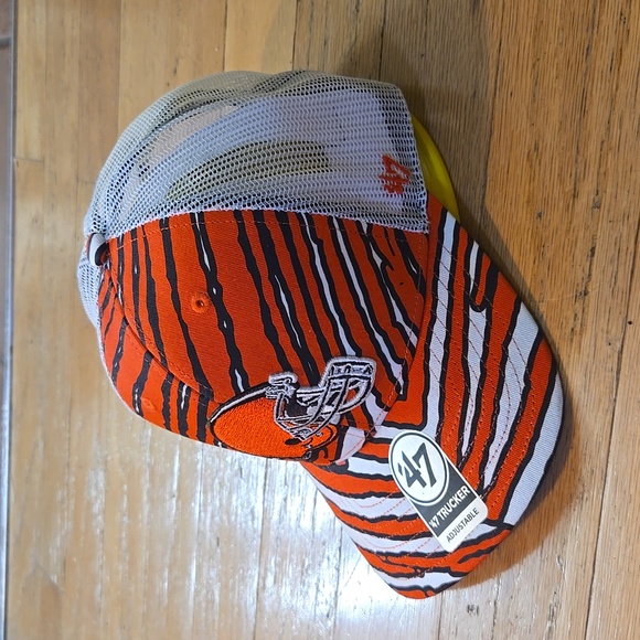 NWT Clevland Browns '47 Zubaz Clean Up Adjustable Hat - Picture 3 of 11